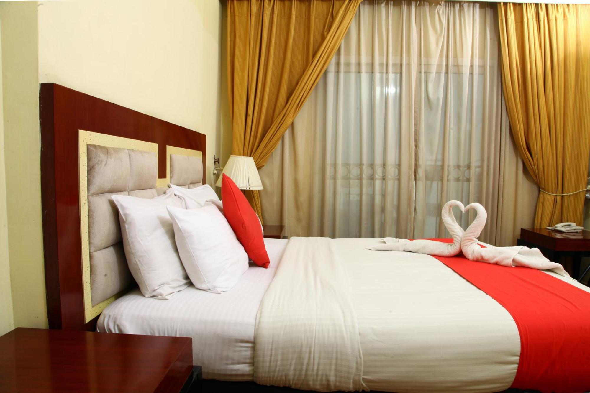 Ruwi Hotel Apartments, Schardscha Exterior foto